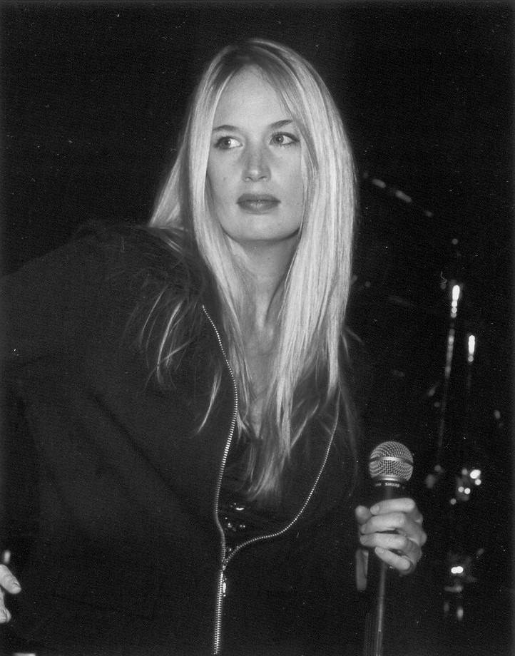 Candy w/mic